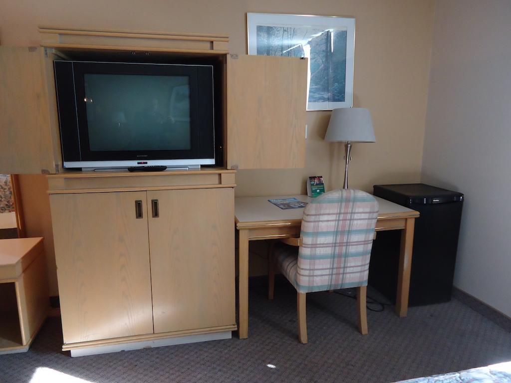 Canadian Motor Hotel Sault Ste. Marie Kamer foto
