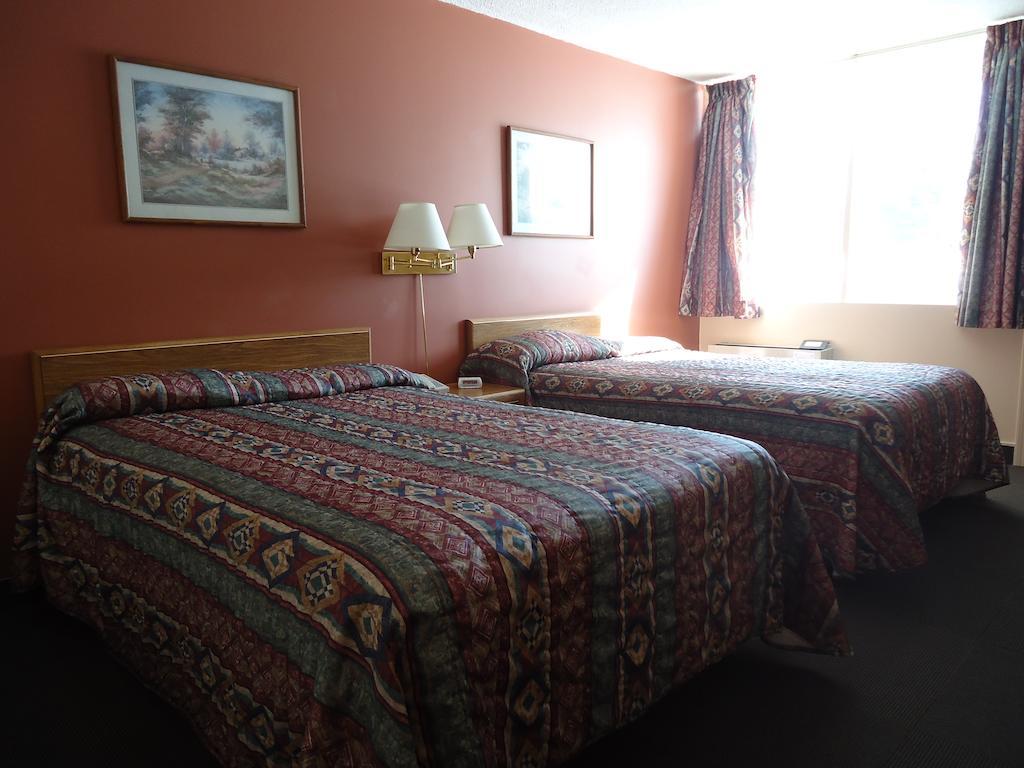Canadian Motor Hotel Sault Ste. Marie Kamer foto